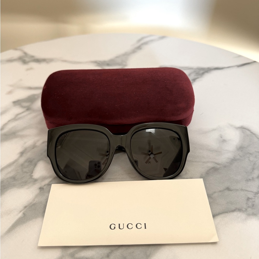 Gucci sunglasses